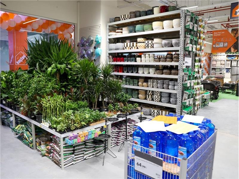 Koçtaş Mağazaları Dekorasyon Projesi - Kayahan Mimarlık